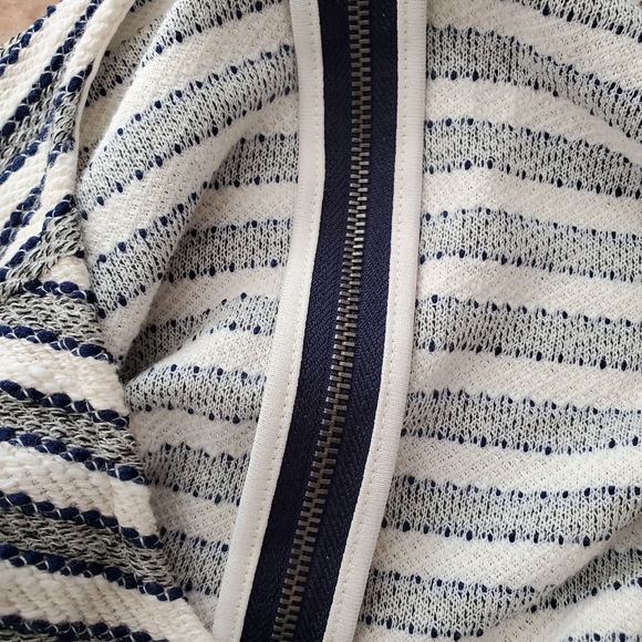 LOFT- NWOT- 🦋 Striped Blue and Ivory Midi Dress- Size 14 - Picture 9 of 10